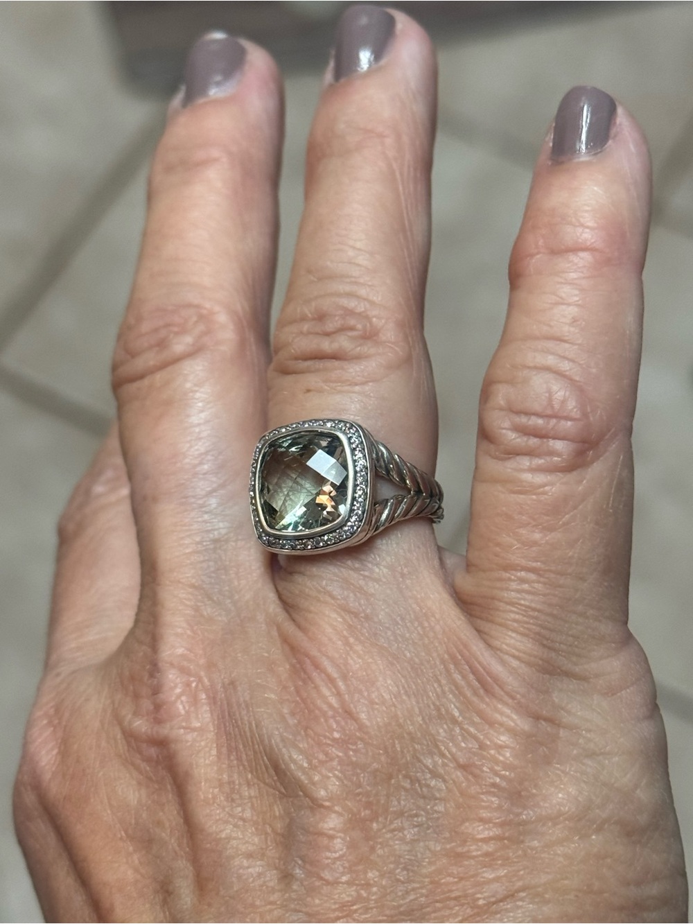 David Yurman Silver Ring with Light Green Cushion Gemstone and Pavé Accents - Picture 5 of 7